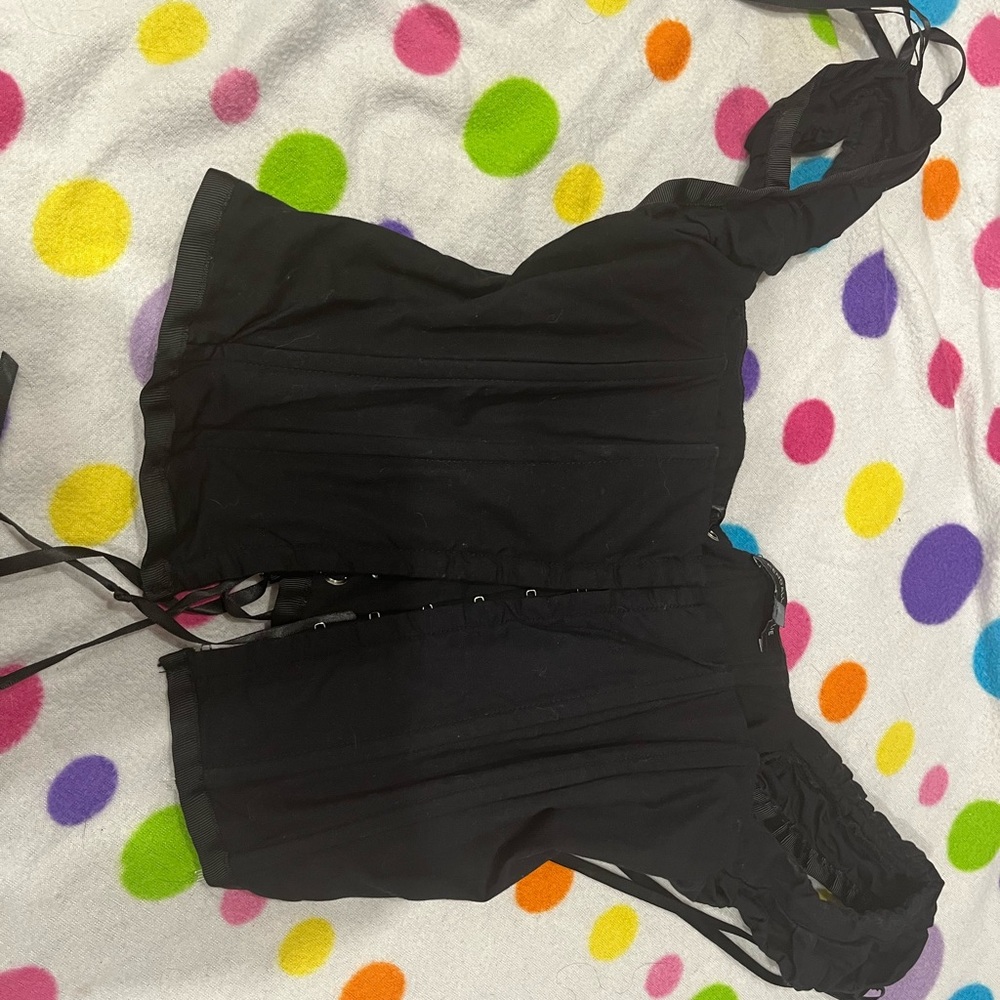 BRAND NEW CONDITION KENDALL & KYLIE black corset top with ruffle sleeves size Xs